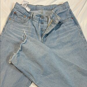 Levi 501’s Light Blue High-Waisted Jeans